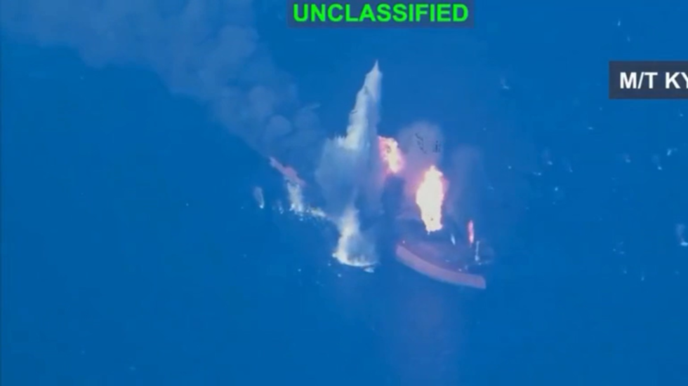 USA zaútočili na tri iránske tankery s ropou (VIDEO) USA zaútočili na tri iránske tankery s ropou (VIDEO)