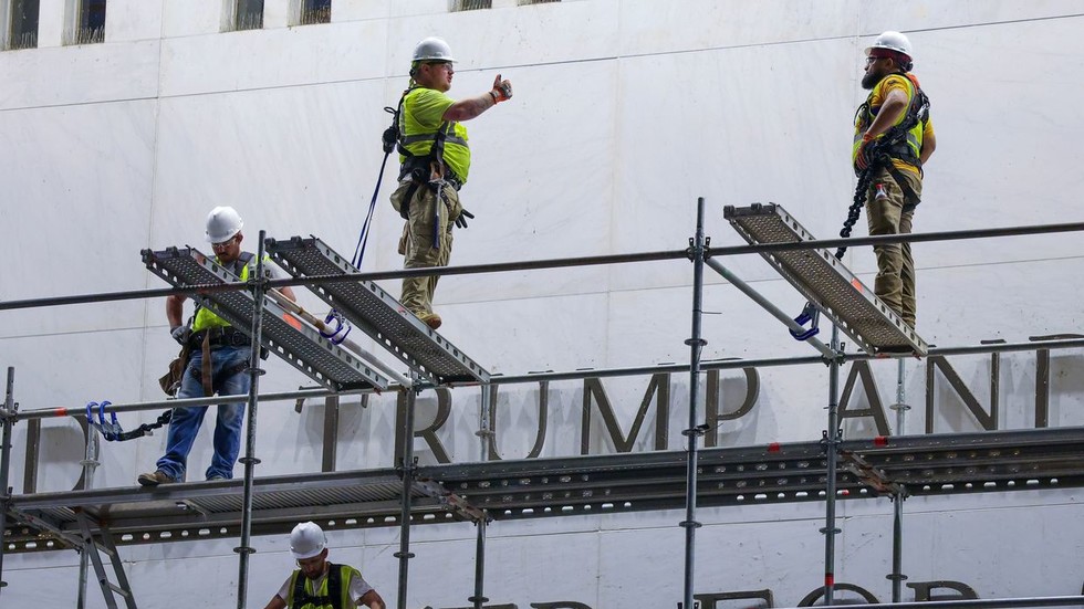 Kennedyho centrum je bez Trumpovho mena na fasáde blízko bankrotu – WaPo