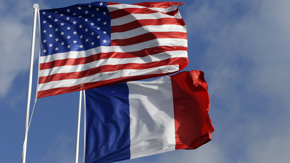 Paríž cúvol po slovnej vojne s USA, ktorá ohrozila výber veľvyslanca Paríž cúvol po slovnej vojne s USA, ktorá ohrozila výber veľvyslanca