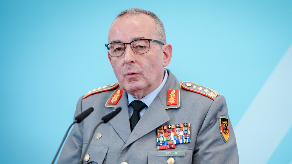 Na najvyššiu vojenskú funkciu v NATO vybrali nemeckého generála.