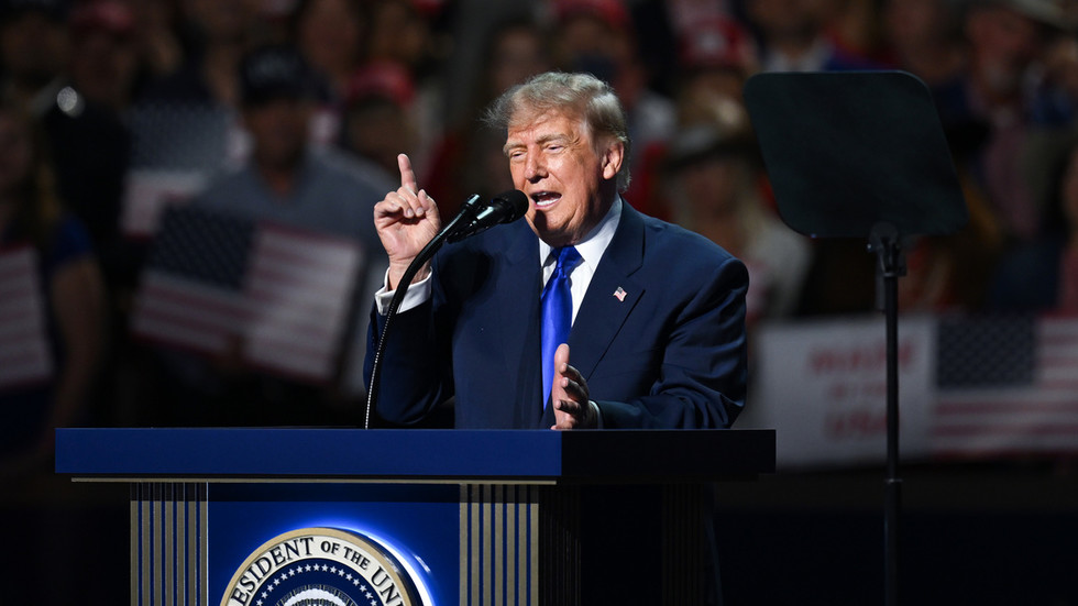 Trump zvažuje, že „rozbije“ Irán – Fox News Trump zvažuje, že „rozbije“ Irán – Fox News