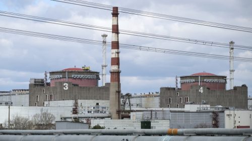 Ukrajina útočí na stanicu na monitorovanie radiácie v blízkosti najväčšej jadrovej elektrárne v Európe.