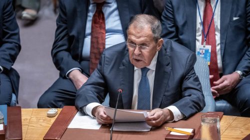 Žiadna prestávka v konflikte na Ukrajine – Lavrov