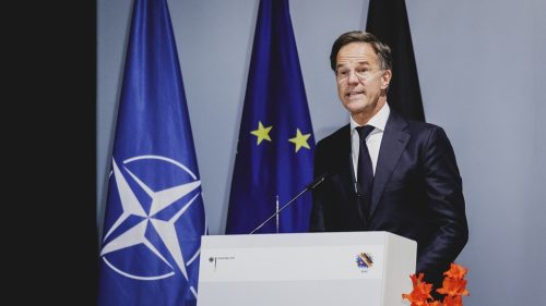 Šéf NATO chce, aby Európania bojovali v amerických vojnách.