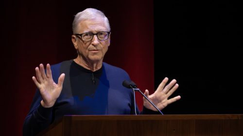 Umelá inteligencia by mohla „spôsobiť miliardu úmrtí“ – Bill Gates