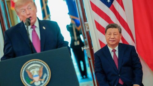 Trump požiadal Siho, aby nakúpil americké zbrane – veľvyslanec
