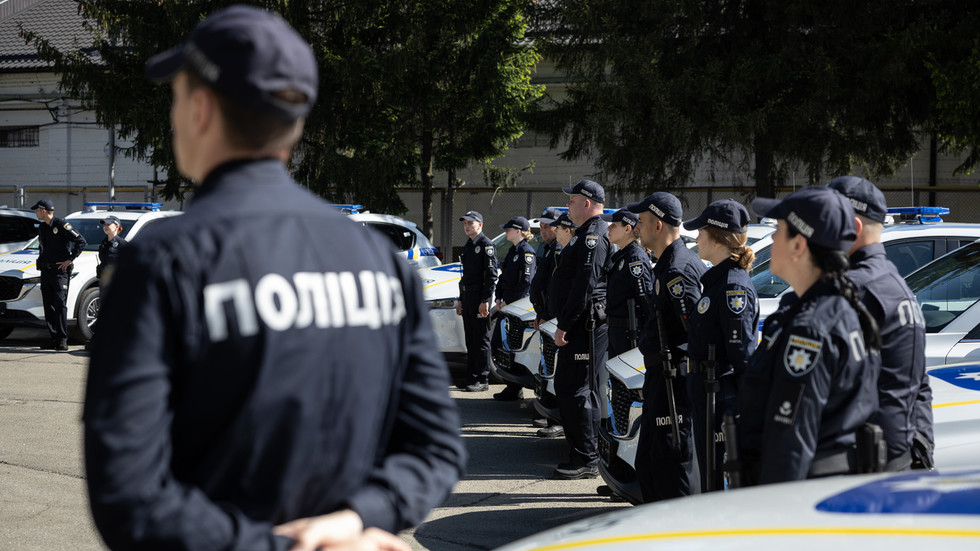 Ukrajinský vojak zranil štyroch civilistov pri výbuchu granátu – polícia