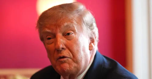 Trump popiera správy o zmiernení sankcií voči Iránu.