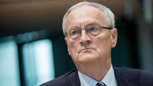 Bývalý šéf nemeckej rozviedky s väzbami na Mossad zatknutý za vlastizradu