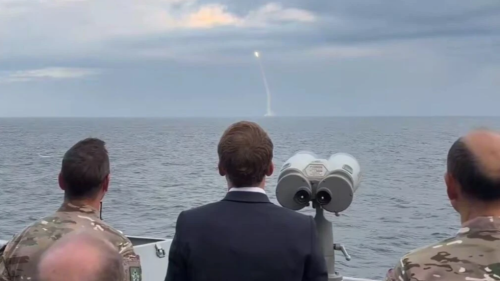 Kremeľ reaguje na odpálenie francúzskej balistickej rakety.
