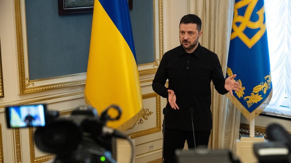 Zelenskyj ostro kritizuje Trumpovo „slabé rozhodnutie“