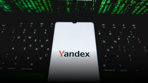 Ukrajinské drony útočia na dátové centrá ruského technologického giganta.