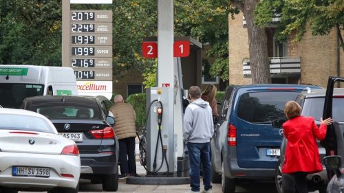 Nemecká opozícia žiada dohodu s Ruskom o nafte v štýle 