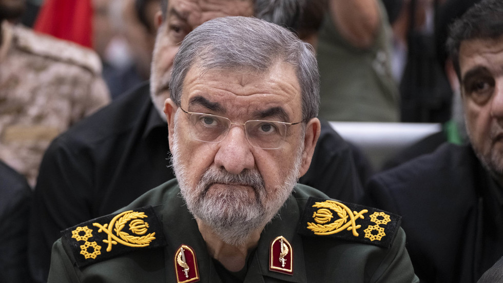 Irán v prípade ďalšieho útoku zničí americké dátové centrá a zariadenia pre umelú inteligenciu – vyhlásil šéf bezpečnosti. Irán v prípade ďalšieho útoku zničí americké dátové centrá a zariadenia pre umelú inteligenciu – vyhlásil šéf bezpečnosti.