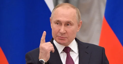 Putin reaguje na útoky na ukrajinské rafinérie