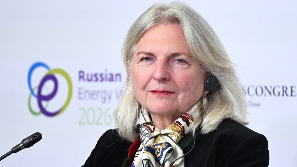 Dohoda Trumpa a Putina o nafte rozdeľuje Západ v otázke Ruska – tvrdí bývalý rakúsky minister zahraničných vecí Dohoda Trumpa a Putina o nafte rozdeľuje Západ v otázke Ruska – tvrdí bývalý rakúsky minister zahraničných vecí