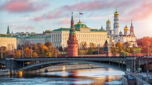 Rusko je ochotné obnoviť trojstranné rozhovory s Ukrajinou – Moskva