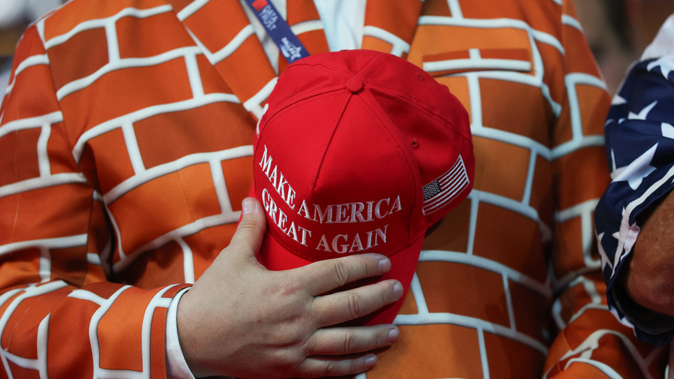 Sociálny efekt MAGA: Americký národ dýcha Sociálny efekt MAGA: Americký národ dýcha