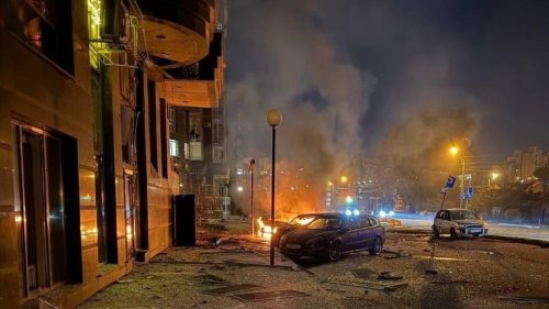 Smrtiaci nálet ukrajinských dronov spôsobil v Belgorode „značné škody“ (FOTOGRAFIE)