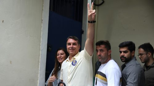 Spojenec Trumpa utiekol do USA po volebnej porážke v Brazílii – médiá