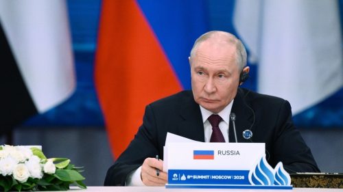 EÚ pochováva vlastnú ekonomiku – Putin